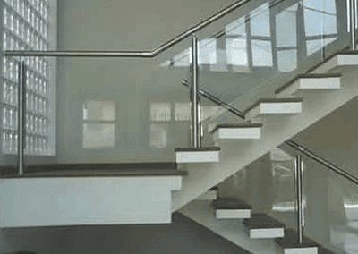 Guarda Corpo de Inox e Vidro em Dolcinópolis SP