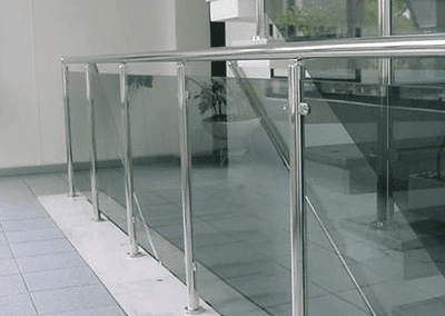 Guarda Corpo de Inox e Vidro em Dolcinópolis SP