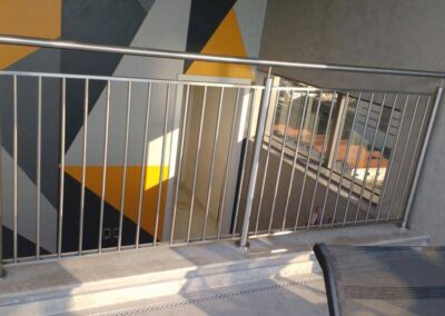 Guarda Corpo em Vidro e Inox no Litoral Paulista em Ilha Comprida