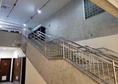 Guarda Corpo em Vidro e Inox no Litoral Paulista em Ilha Comprida